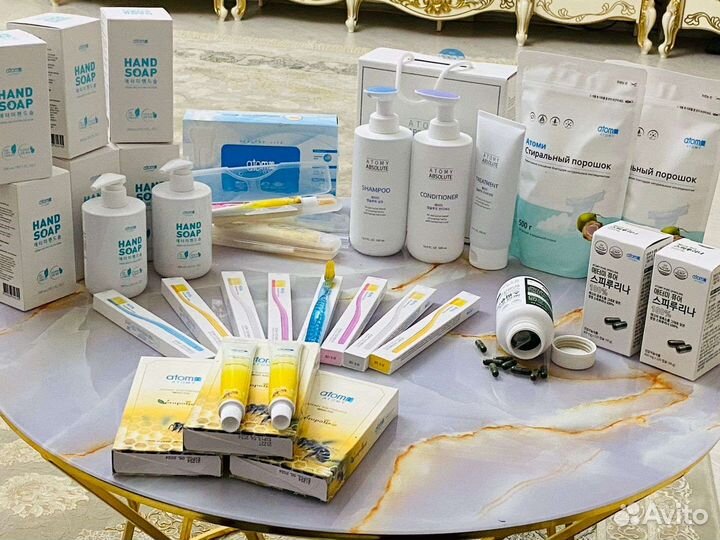 Зубная паста и щетка от Атоми