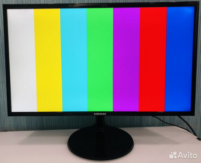 Игровой 24” Монитор Samsung S24F350 hdmi 72hz IPS