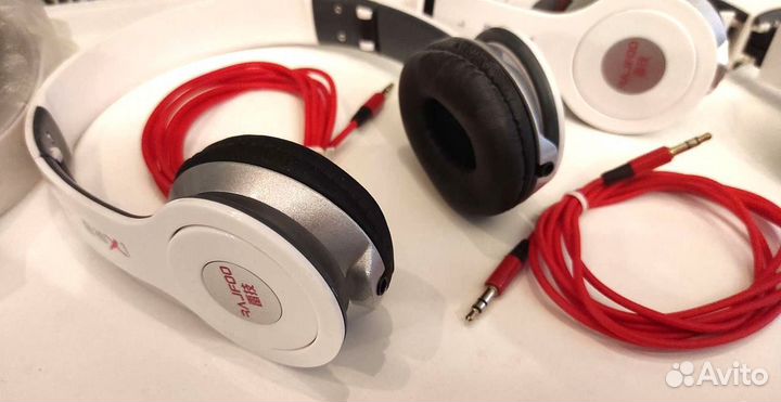 Наушники проводные новые