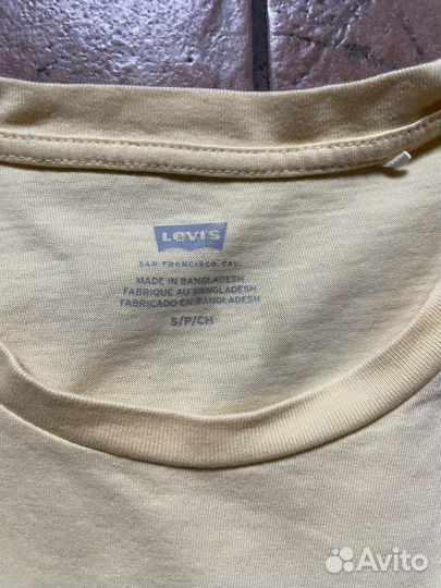 Футболка levis