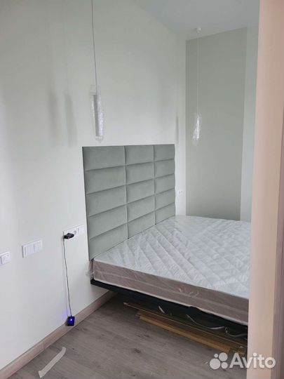 Мягкое изголовье с кроватью