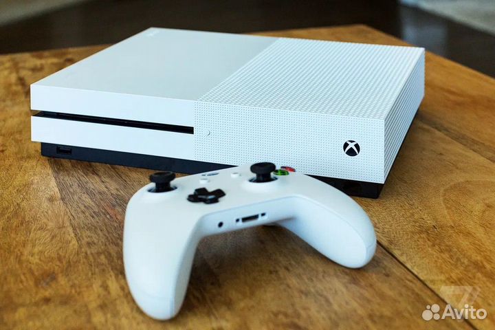 Xbox One S 1tb с играми