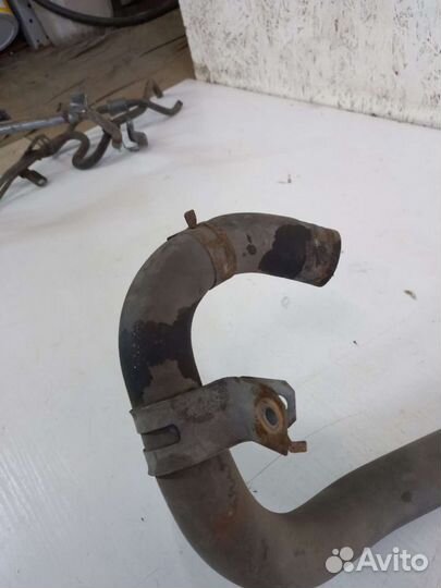 Патрубок радиатора нижний Mitsubishi Lancer X