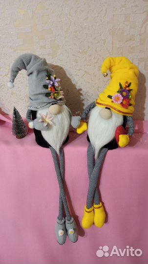 Гном с ножками