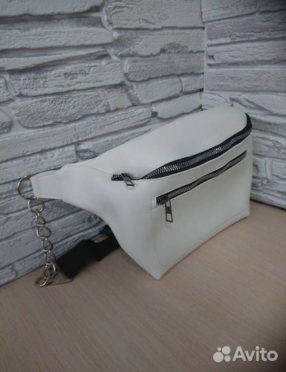 Поясная сумка новая