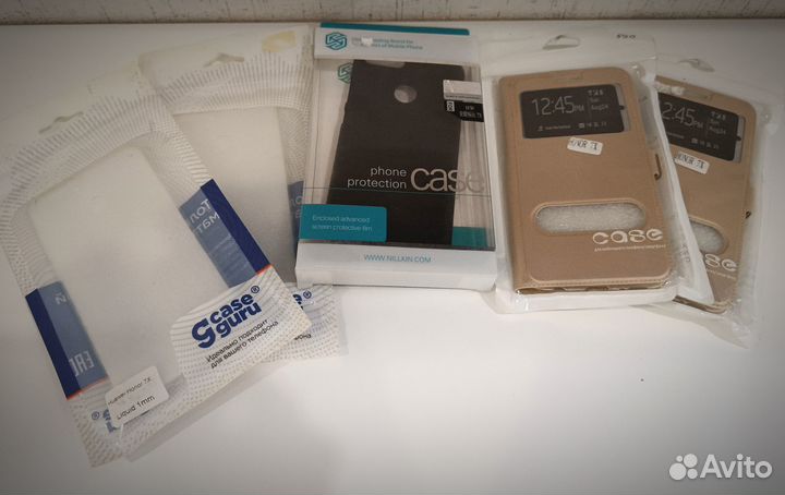 Чехлы на телефон