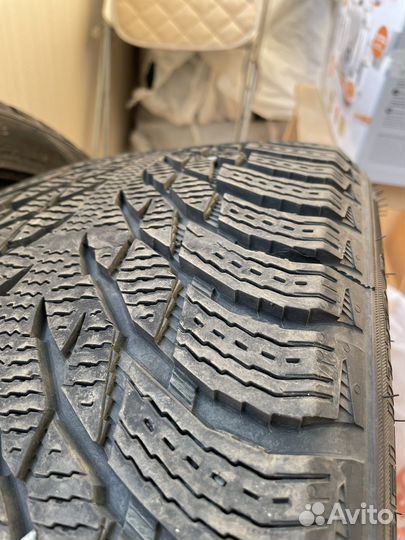 Nokian Tyres Hakkapeliitta R3 225/45 R18 и 245/40 R18