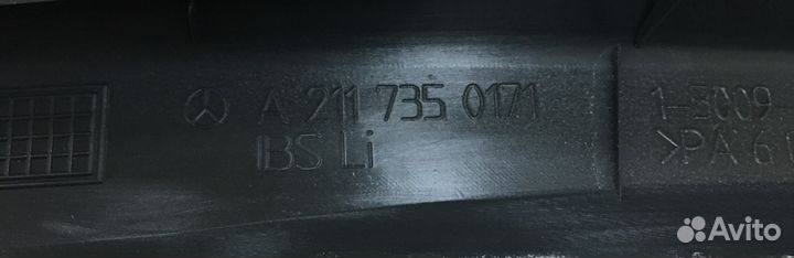 Накладка стекла задней левой двери Mercedes W211