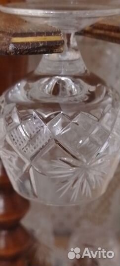 Набор бокалов и рюмок стойка бар