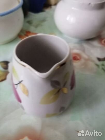 Молочник, сахарница