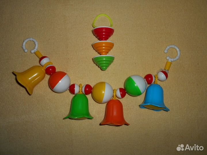 Принадлежности и игрушки для малыша