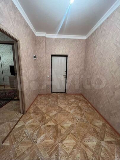 2-к. квартира, 60 м², 2/3 эт.