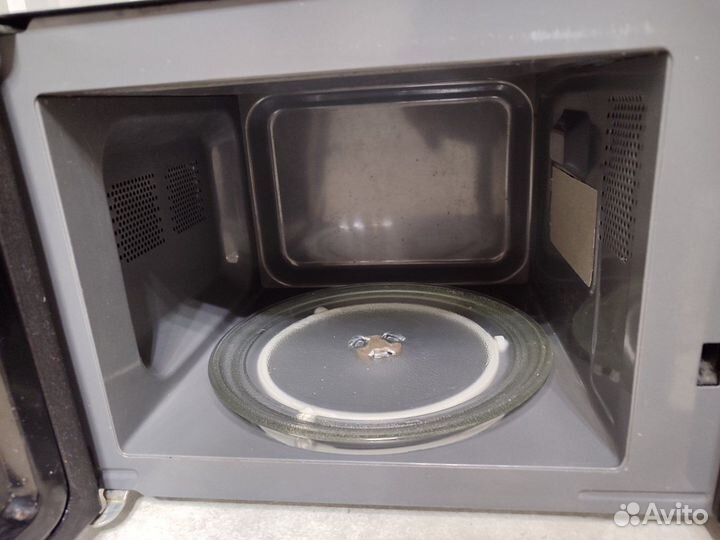Микроволновая печь