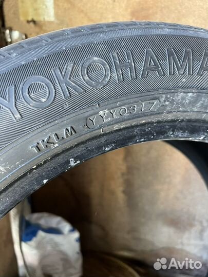 Yokohama BluEarth E70 215/55 R17