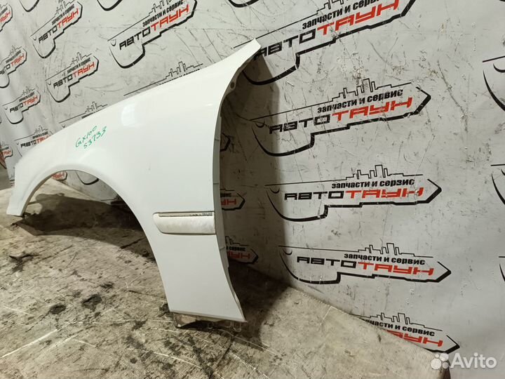 Крыло toyota mark II GX100 GX105 JZX100 JZX101 JZX105 LX100 538022A430 переднее левое белый, 057 S37