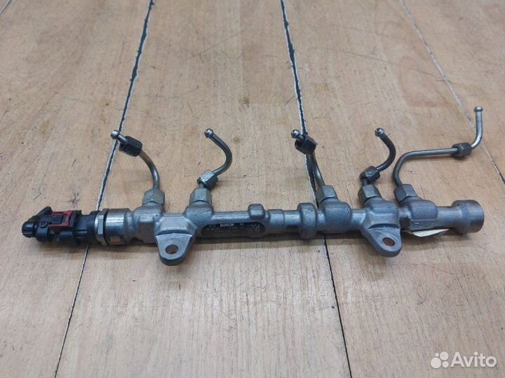 Топливная рампа Opel Corsa D A13DTC 2014