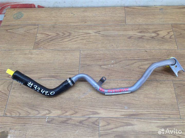 Трубка охлаждения Porsche Cayenne 7P5411817C