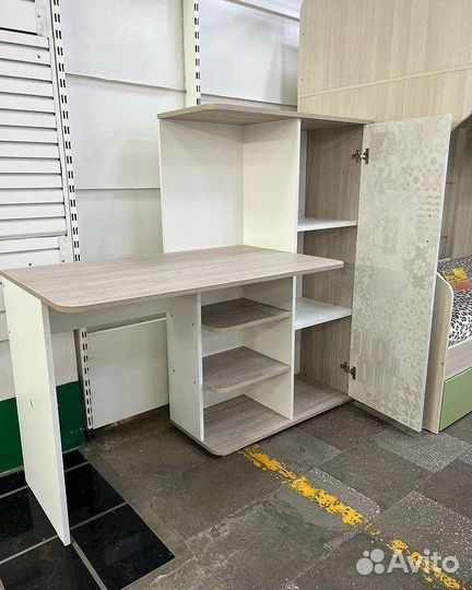 Стол компьютерный со шкафом «Паскаль»