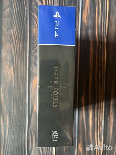 Dark souls trilogy ps4 (диск новый)