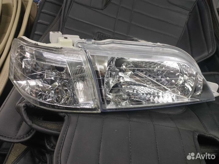 Vista40 фары с поворонник