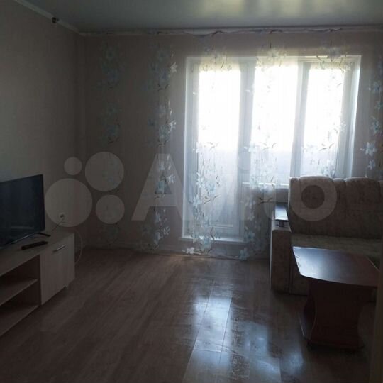2-к. квартира, 67 м², 6/10 эт.
