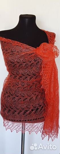 Пуховые изделия. Палантин