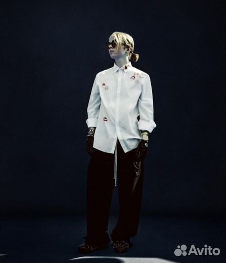 Enfants Riches Déprimés “Secretary Kiss”