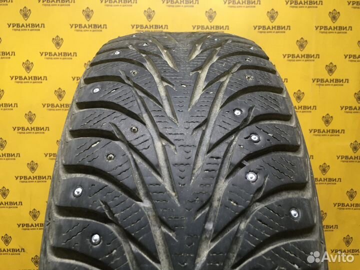 Yokohama Ice Guard IG35 215/55 R17 98T