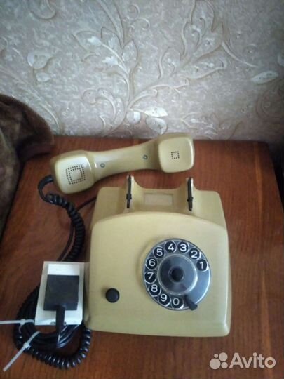 Телефонный аппарат СССР