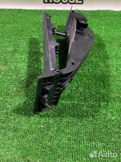 Педаль газа Bmw 5 E60 N62B48B 2008