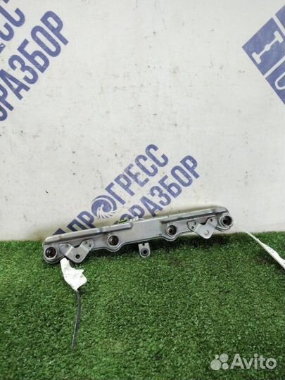 Топливная рампа Honda Civic хэтчбек 1.8 R18A2 2006