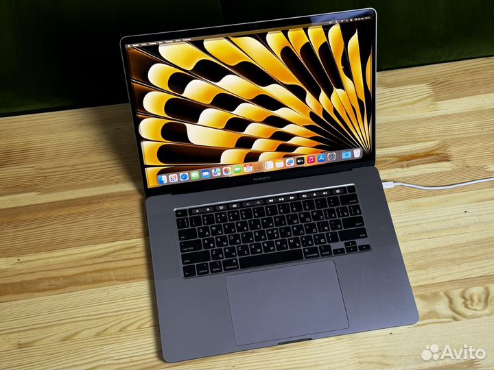 Заказной MacBook Pro 16, 32GB Ram, 512GB SSD