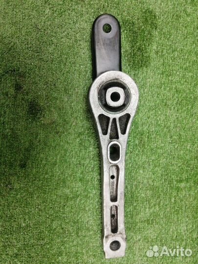 Подушка двигателя задняя Audi Q3 8UB cczc 2013