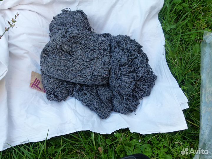 Пряжа полушерстянная