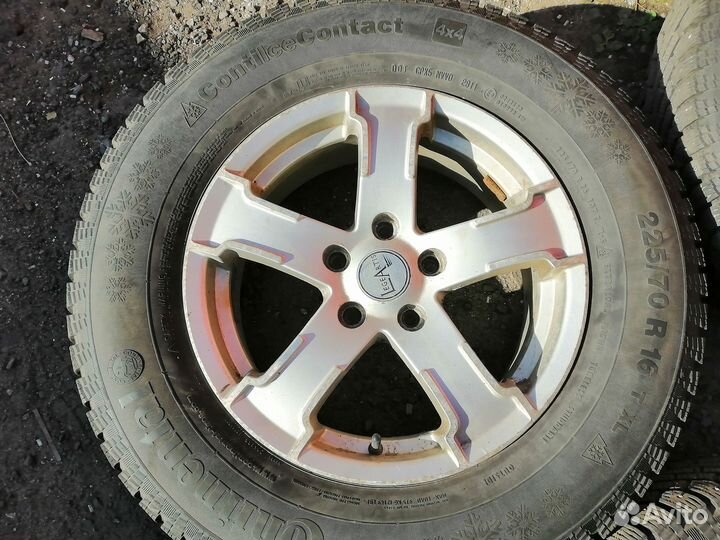 Зимние колёса r16 Suzuki grand Vitara Toyota rav4