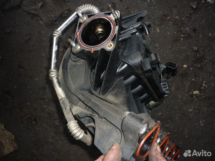 Впускной коллектор Шевроле Авео т250/200 1.4