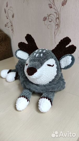 Пижамница Олененок. Вязаная плюшевая игрушка