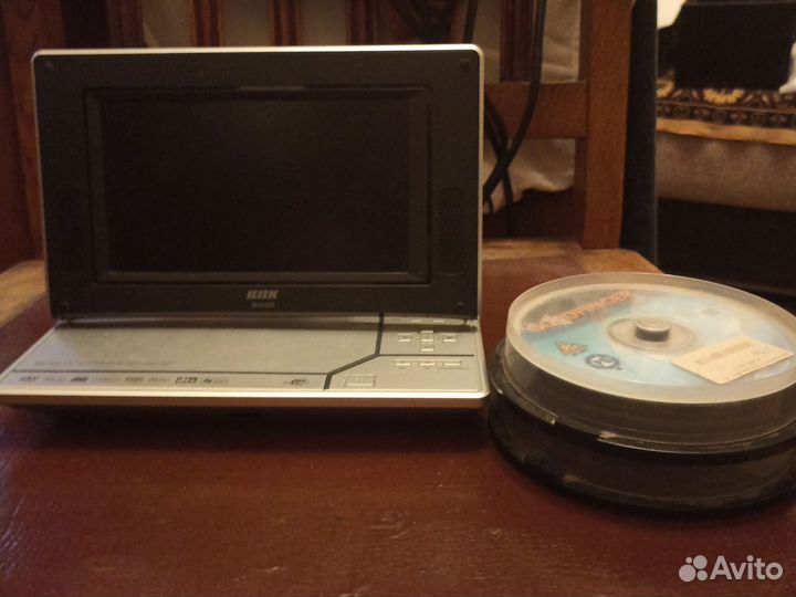 Портативный видеопроигрыватель bbk dl387si