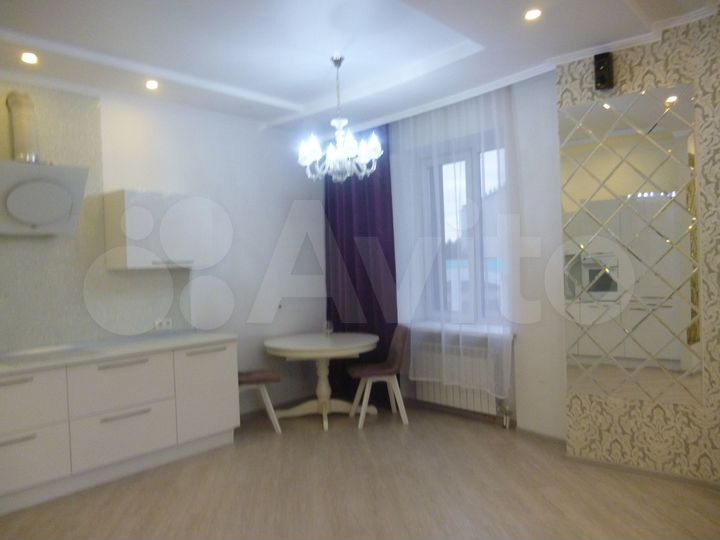 3-к. квартира, 100 м², 4/16 эт.