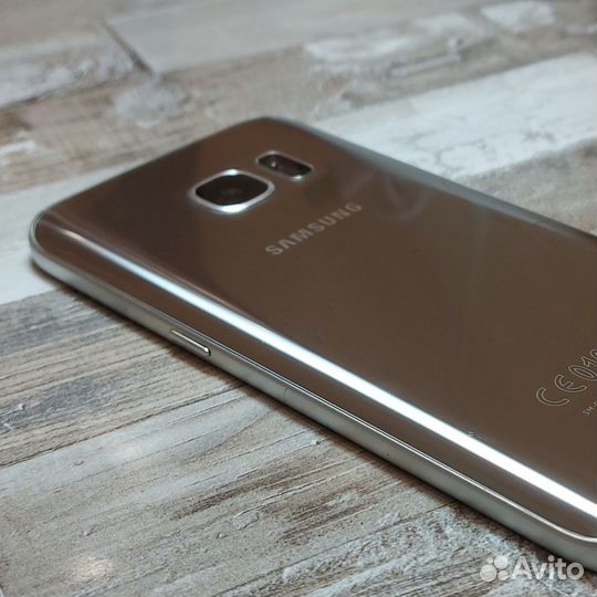 Samsung Galaxy S7, 4/32 ГБ