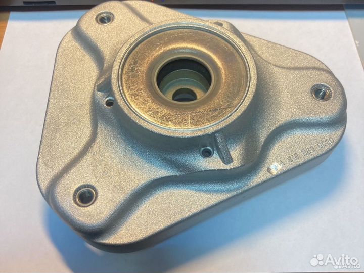 Опора амортизатора mercedes E