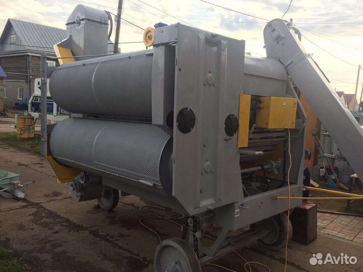 Семяочистительная машина См-4