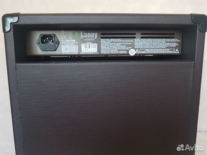 Гитарный комбоусилитель, для электро и акус гитары