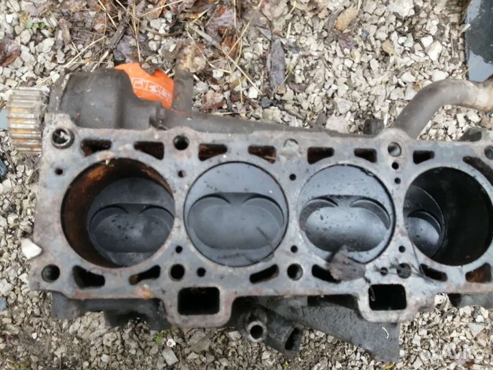 Блок двигателя 21083