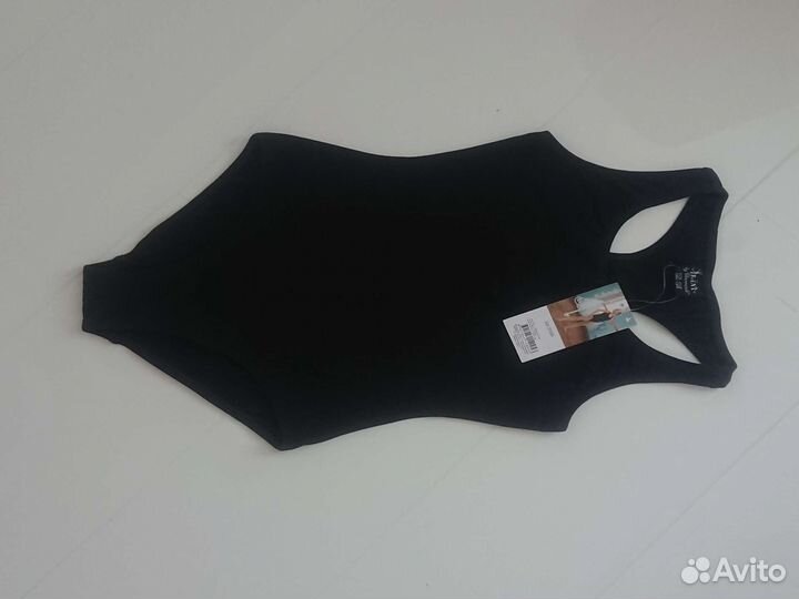 Купальники гимнастические для занятий выступлений