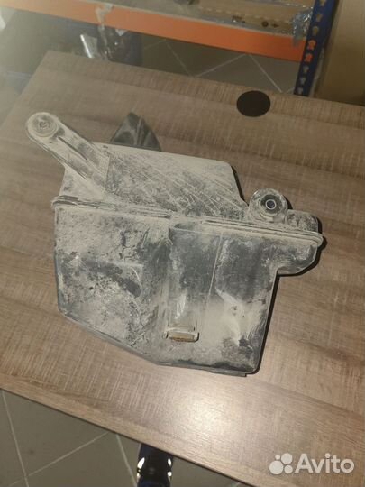 Резонатор воздушный фильтр Hyundai Sonata