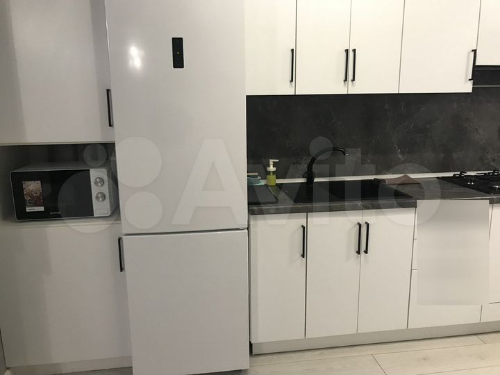 2-к. квартира, 64 м², 6/8 эт.