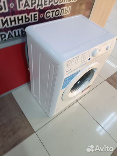 Стиральная машина Indesit 5кг