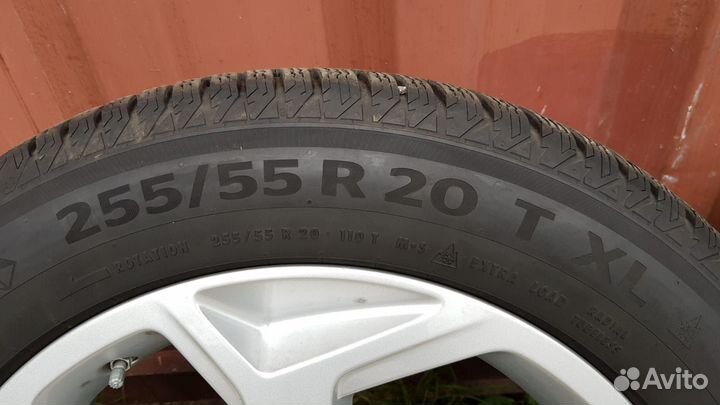 Continental ContiVikingContact 7 255/55 R20