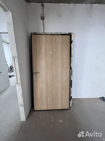 Дверь входная бу